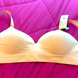 Elegant Cream Wireless Bra
